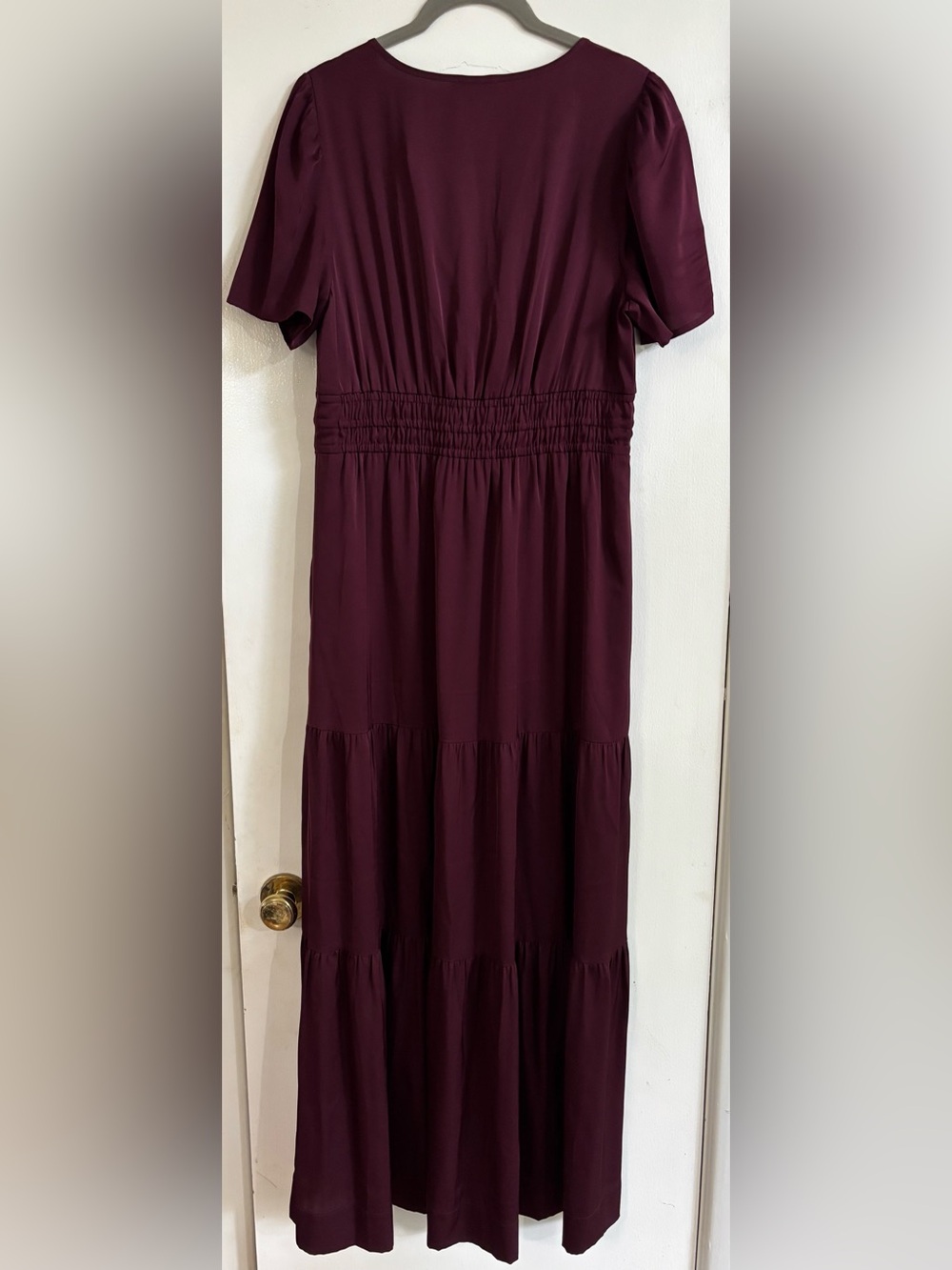 New Quince silk maxi in wine tasting red size M